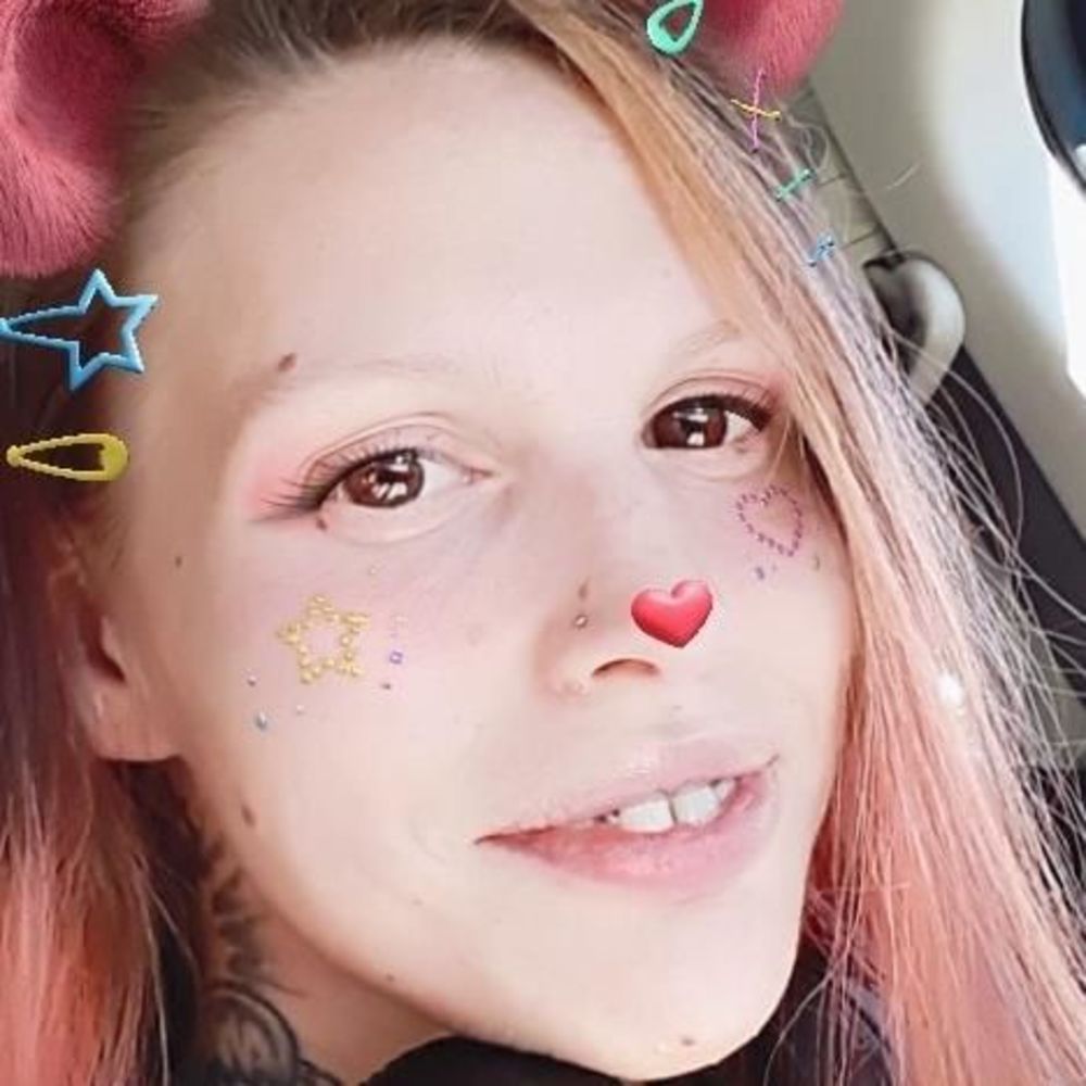 Meet your Posher, Kaitlynn